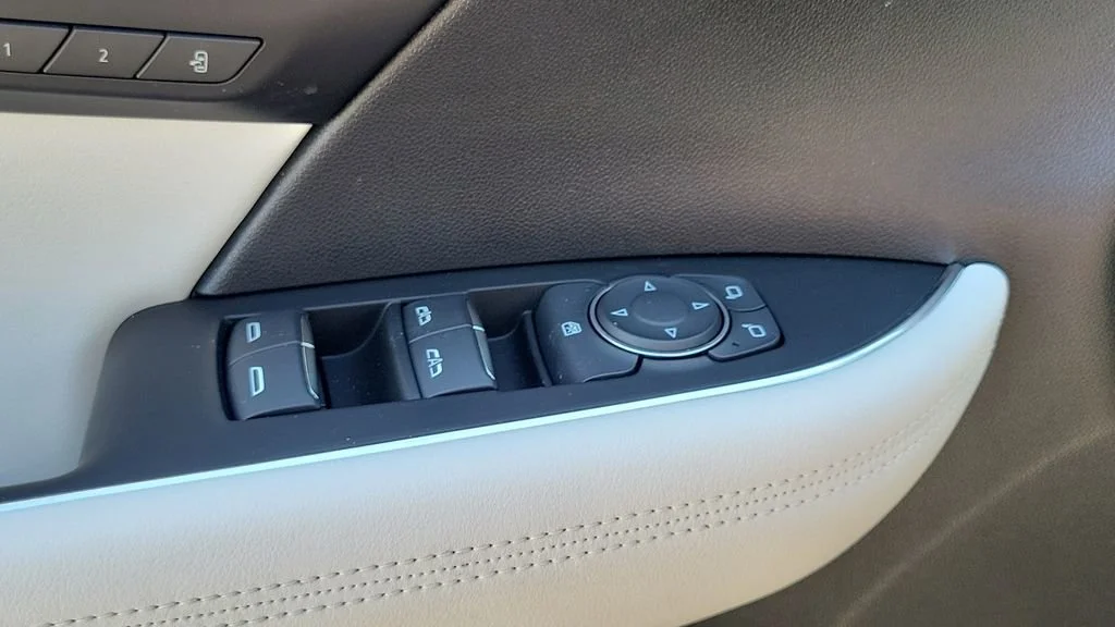 New 2026 Moonstone Gray Metallic Buick Avenir image 23