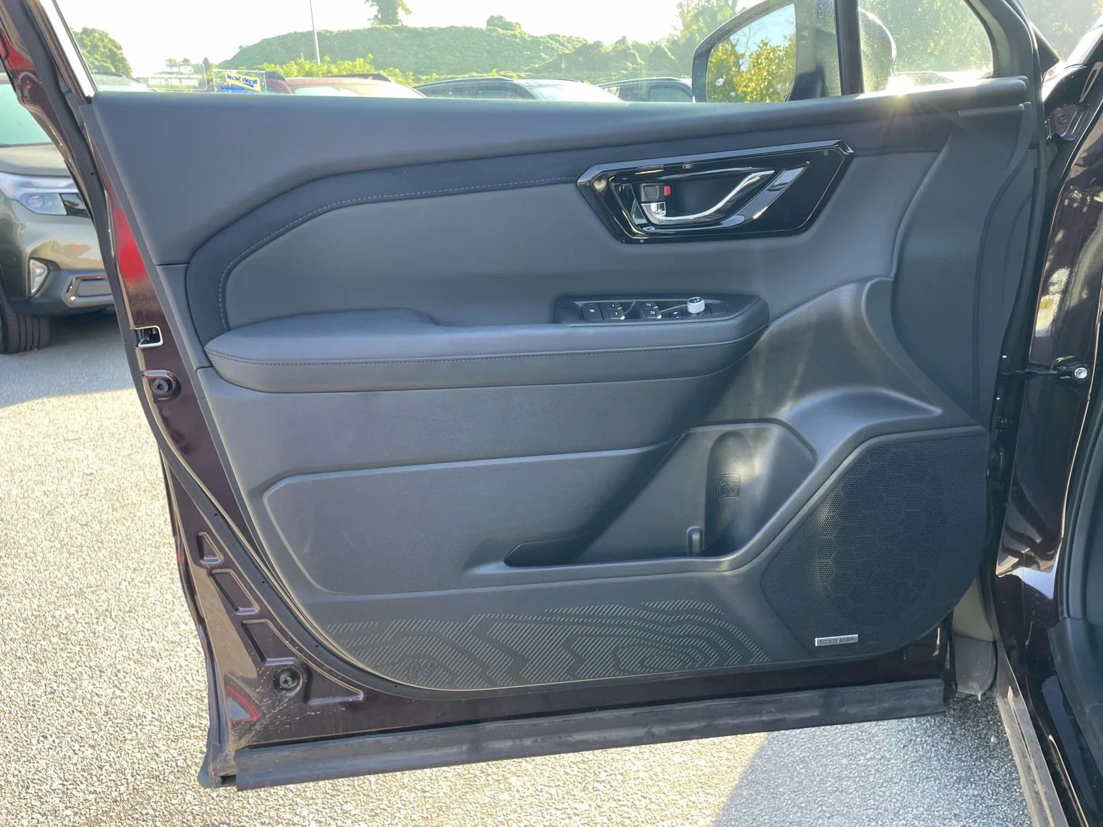 Used 2026 Dark Mahogany Pearl Subaru Limited image 5