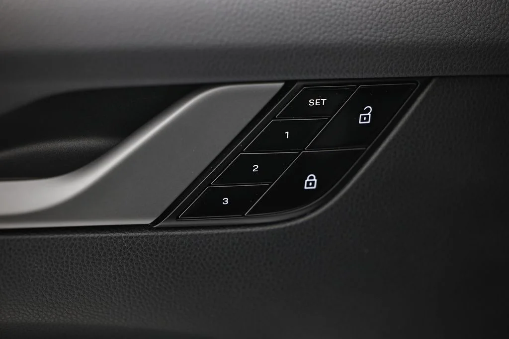 Used 2020  Porsche Carrera S image 22