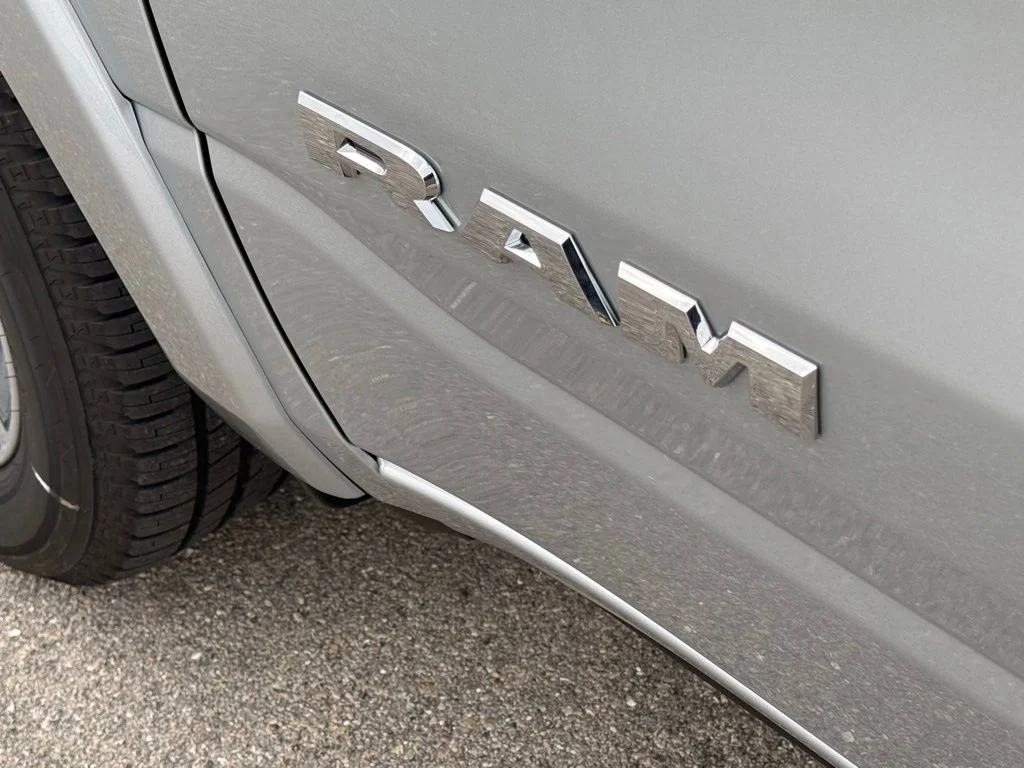 New 2026 Silver Zynith Exterior Paint RAM Limited Longhorn image 33