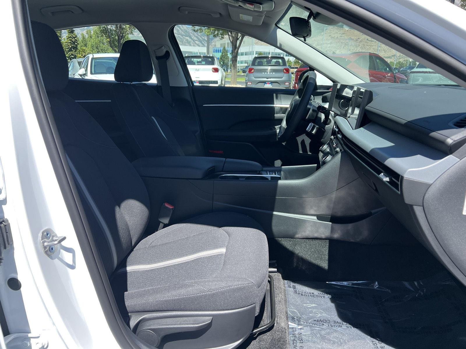 2026 Hyundai Sonata Hybrid Blue - Photo 17
