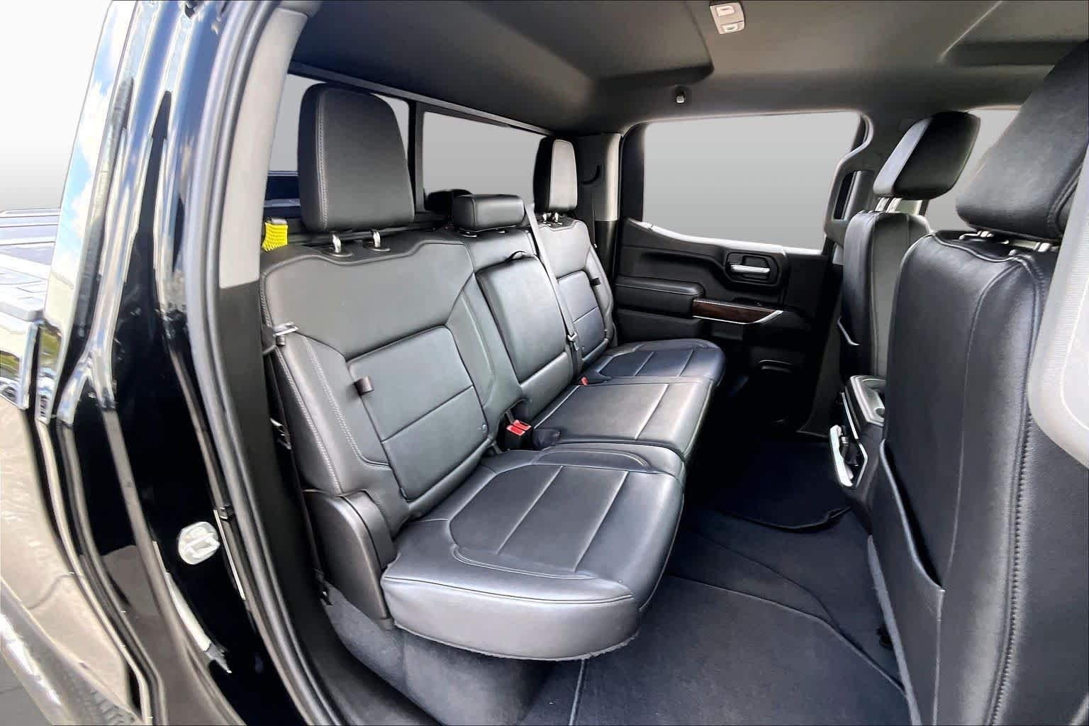 Used 2022 Onyx Black GMC SLT image 20