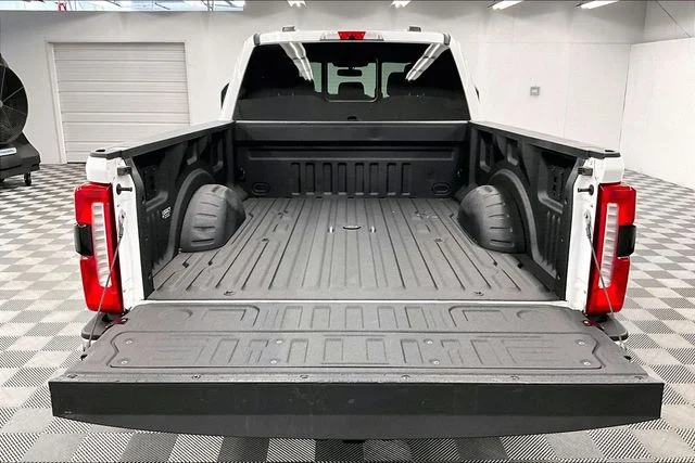 2024 Ford F-250 Super Duty Lariat - Photo 32