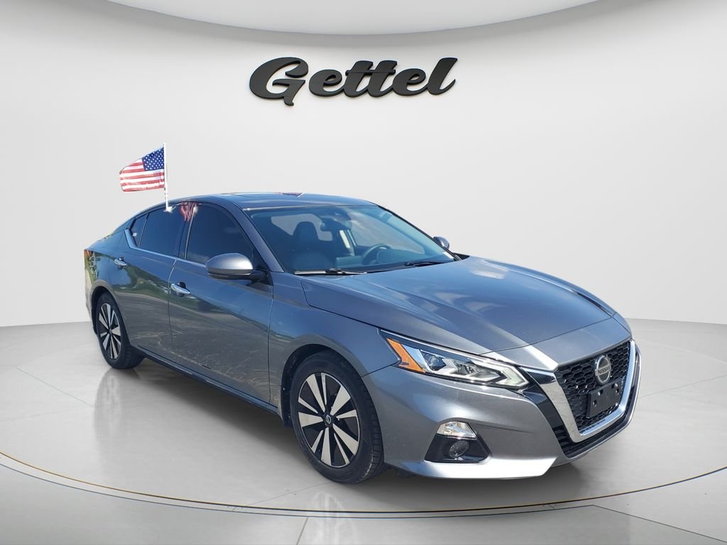 Used 2022 Gray Nissan 2.5 SL image 3