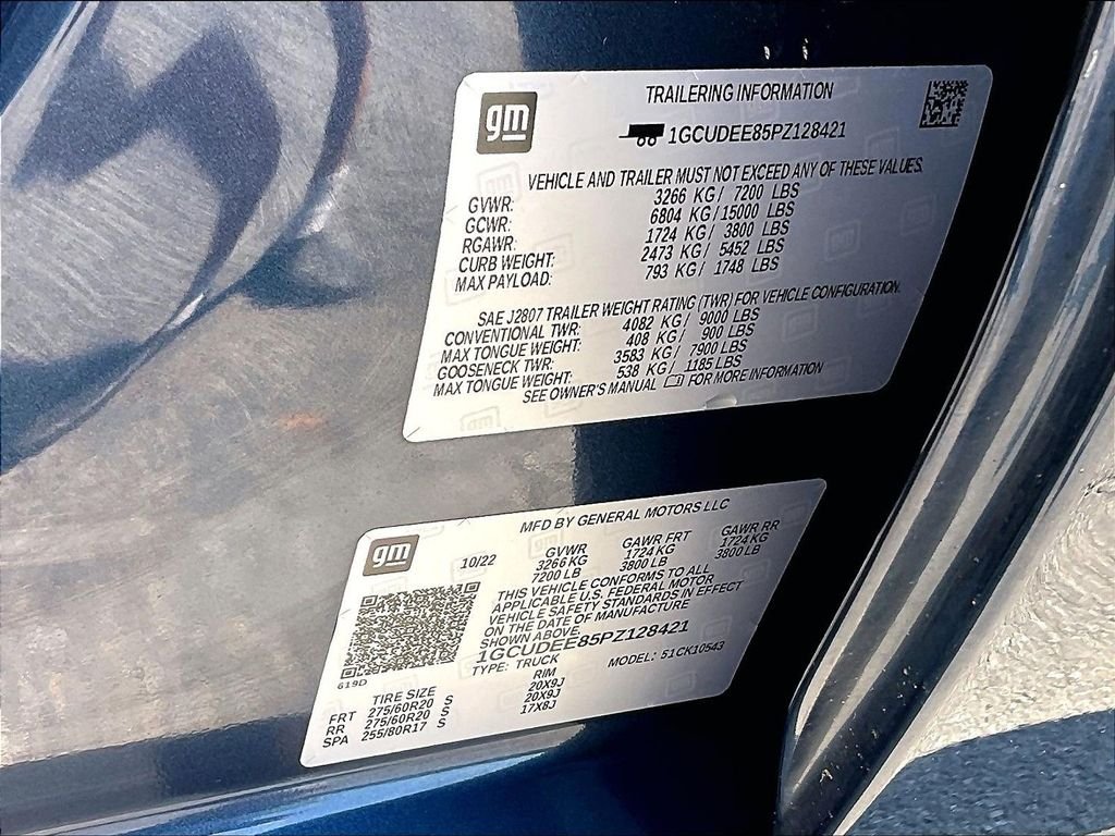 Used 2023 Blue Chevrolet RST image 34
