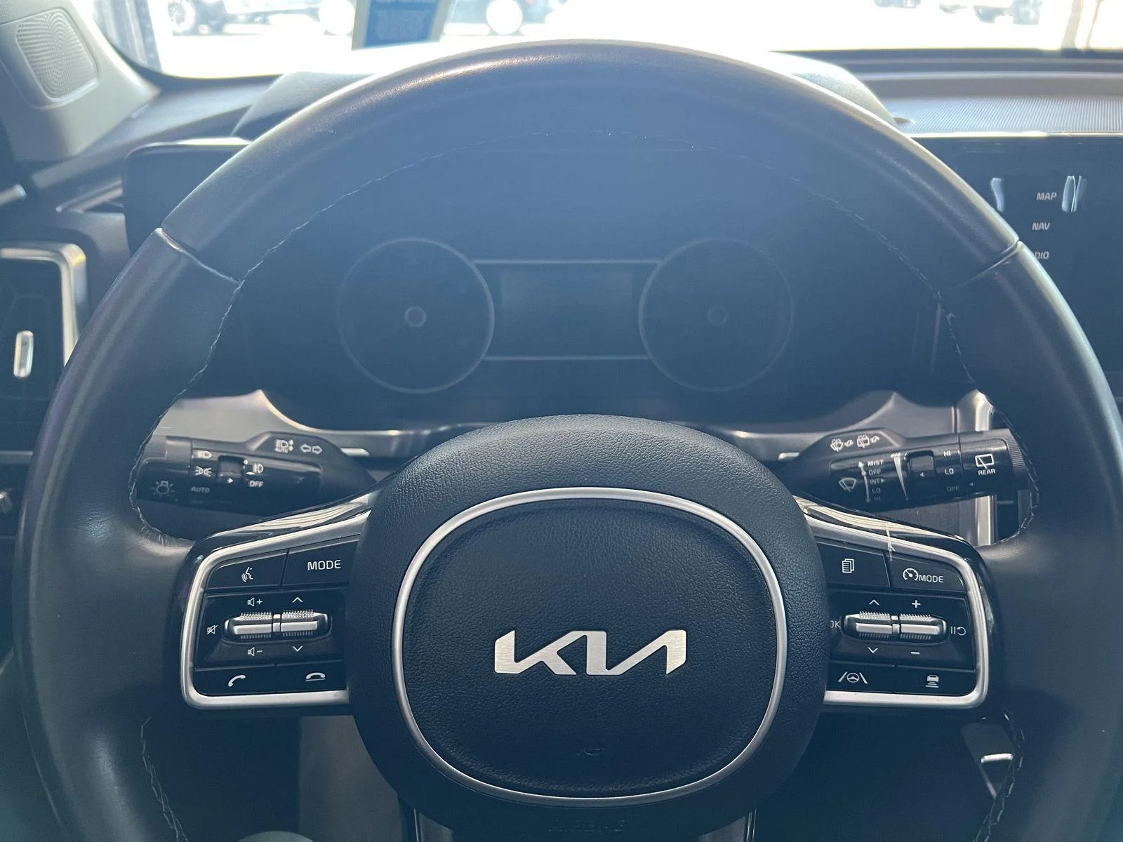 Used 2022  Kia SX image 21