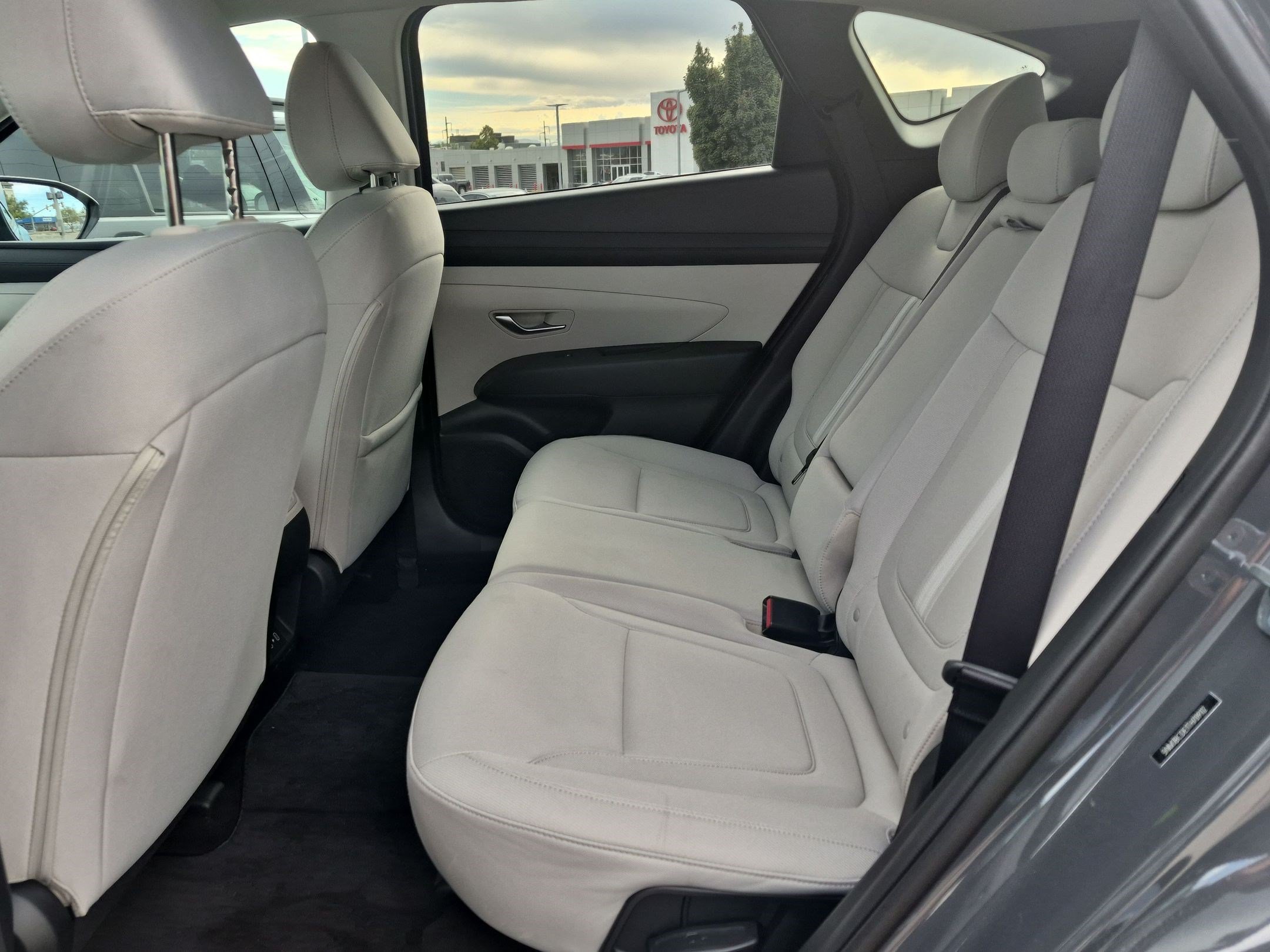 New 2026 Ecotronic Gray Hyundai SEL AWD image 23