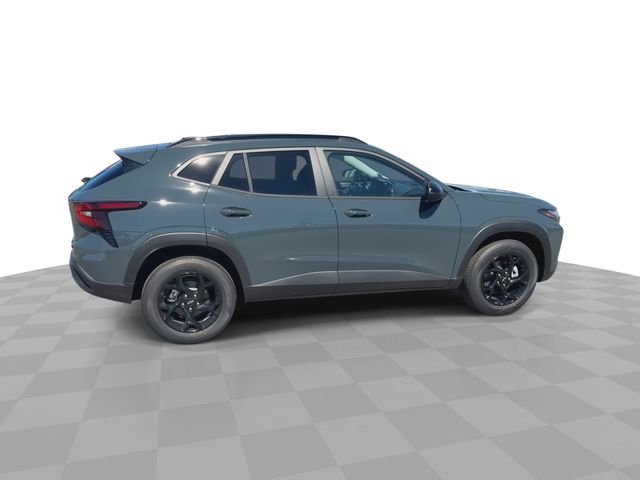 2026 Chevrolet Trax LT - Photo 9