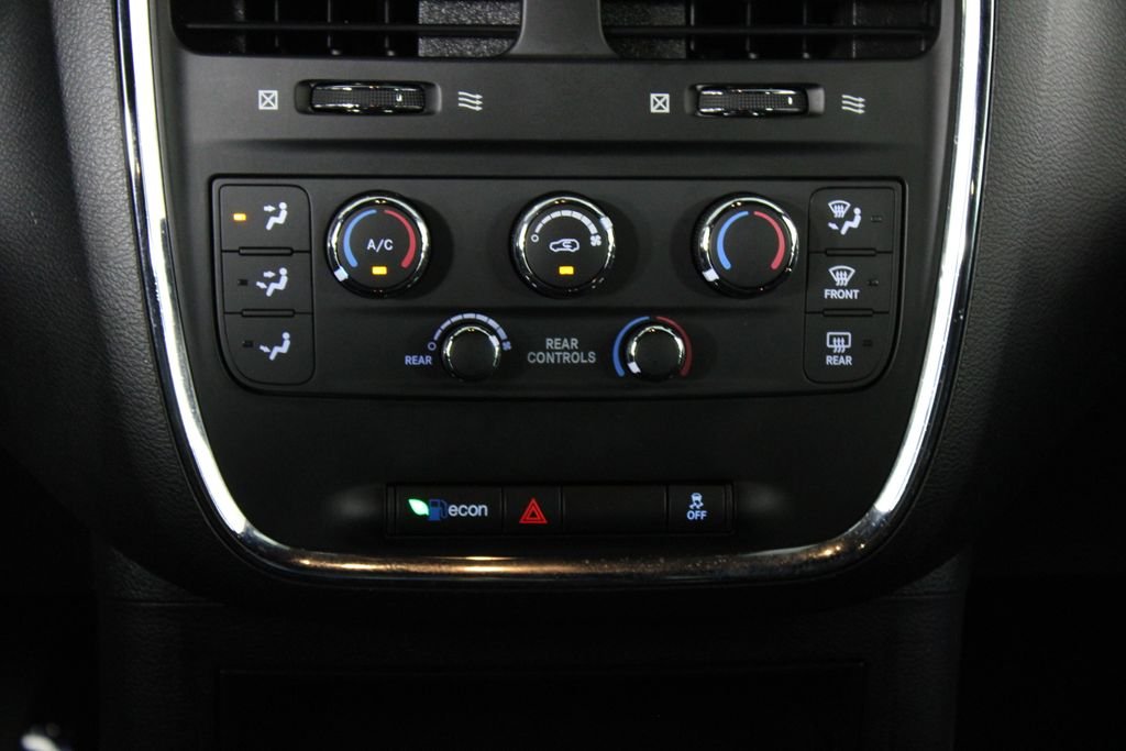 Used 2020 Gray Dodge SE Plus image 22