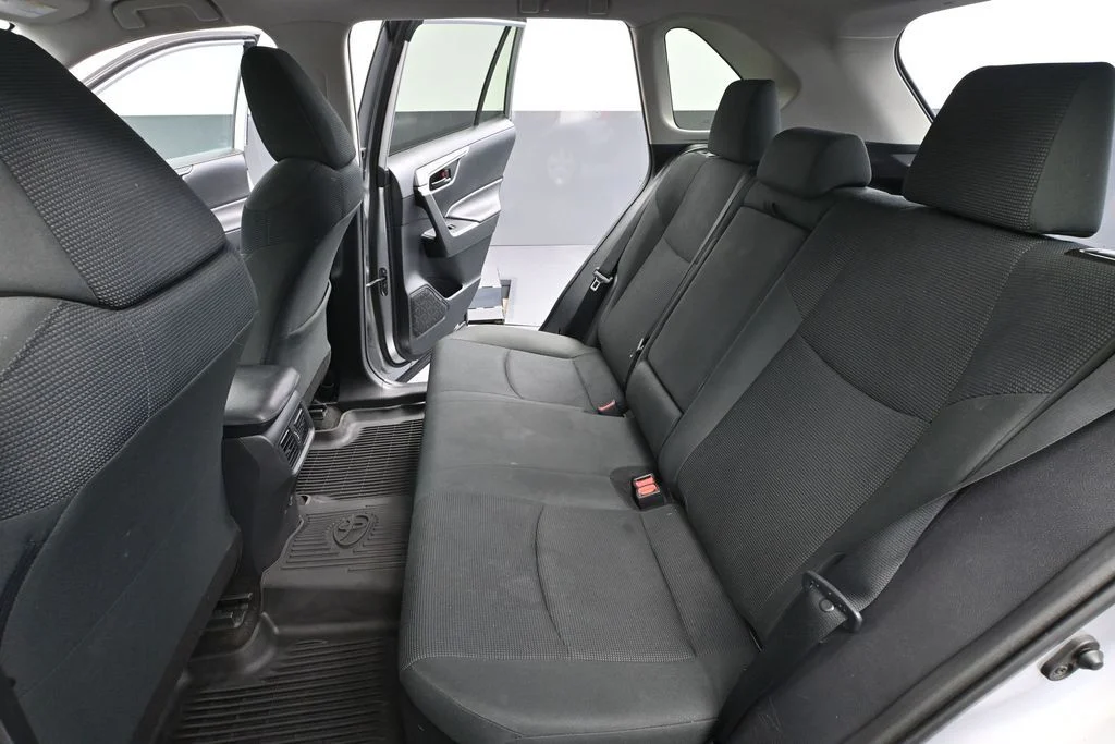 Used 2019 Silver Toyota LE image 38