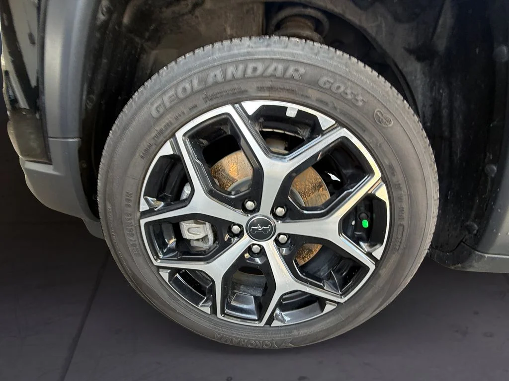 Used 2025 Black Jeep Limited image 9