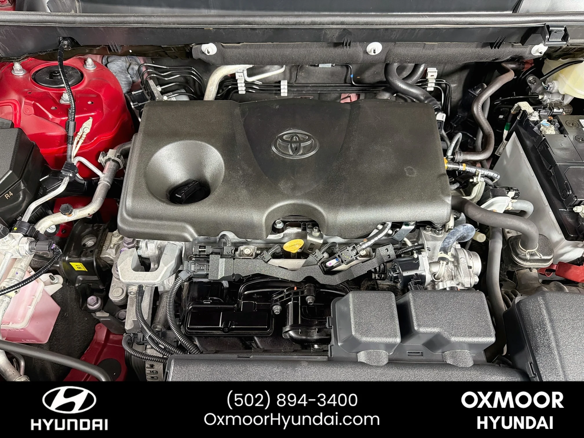Used 2025 Ruby Flare Pearl Toyota XLE Premium image 31
