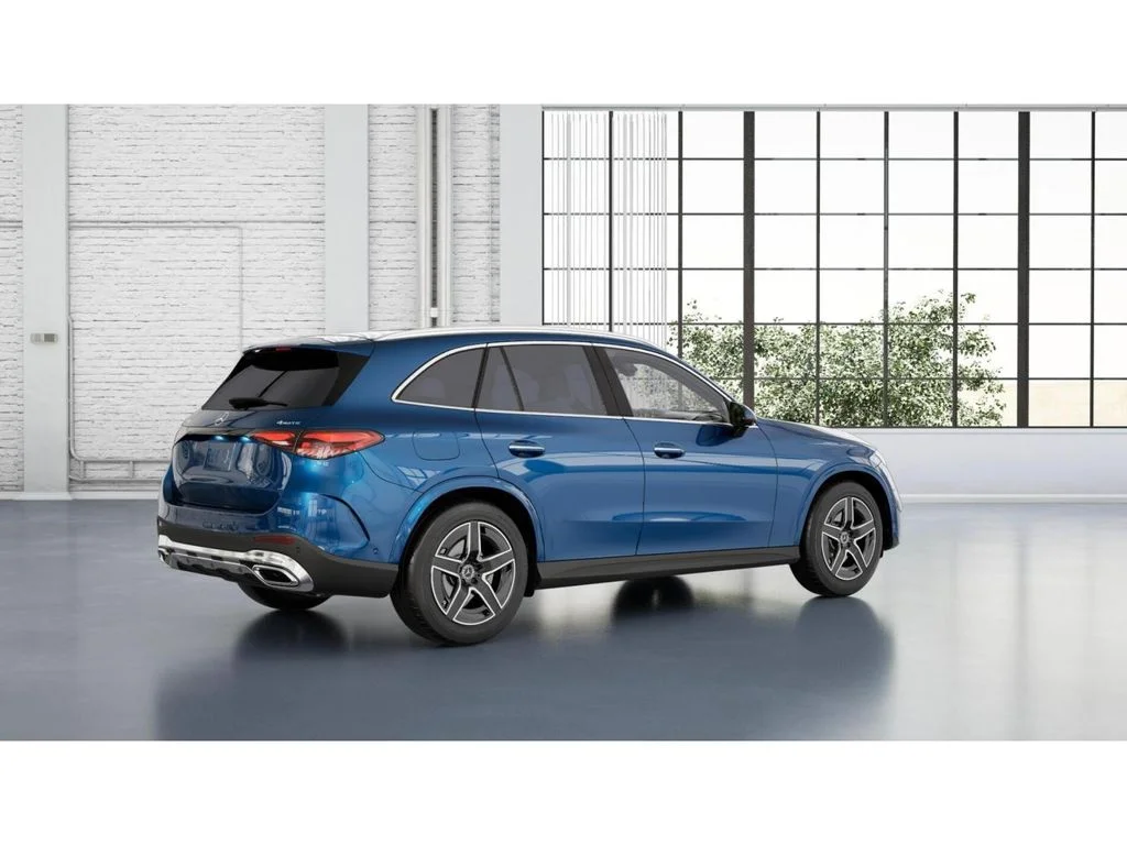 New 2027 Blue Mercedes-Benz GLC 300 image 20