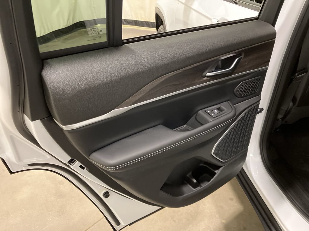 Used 2026 Bright White Clearcoat Jeep Limited image 12