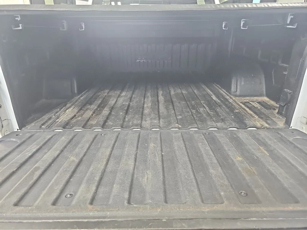 Used 2020 Beige Chevrolet High Country image 15