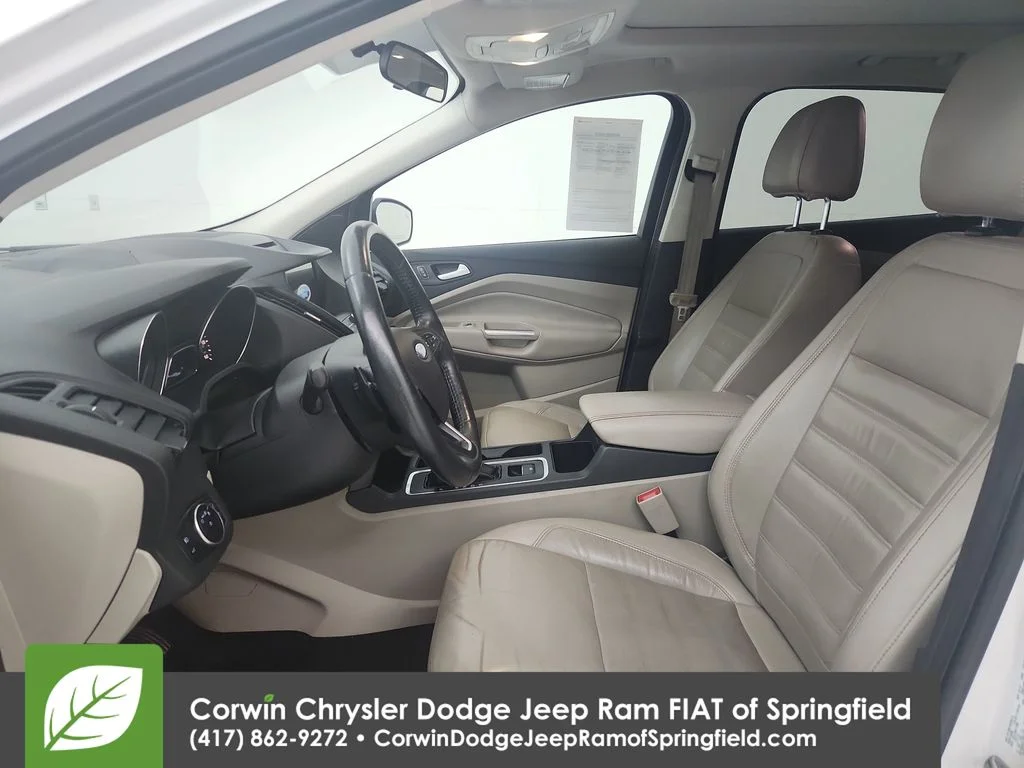 Used 2017 White Ford SE image 18