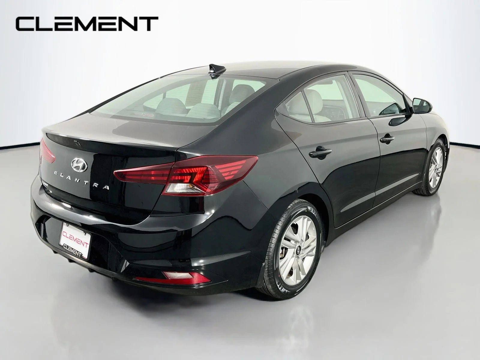 Used 2020 Black Hyundai SEL image 7