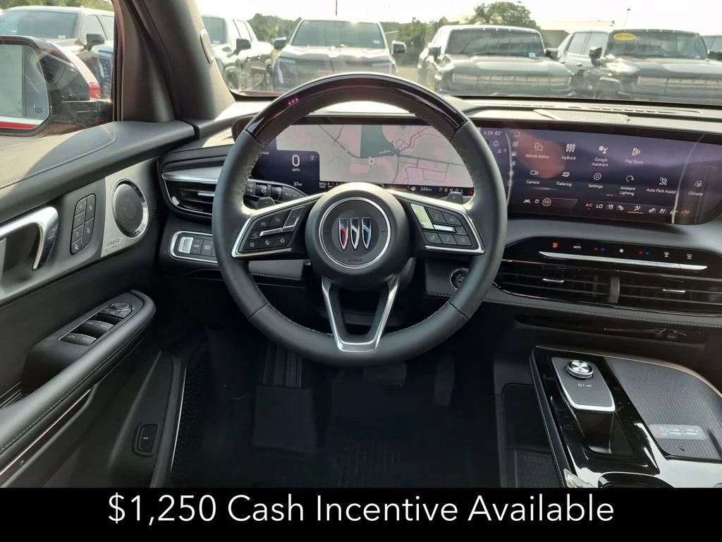 New 2026 Iridescent White Tricoat Buick Avenir image 33