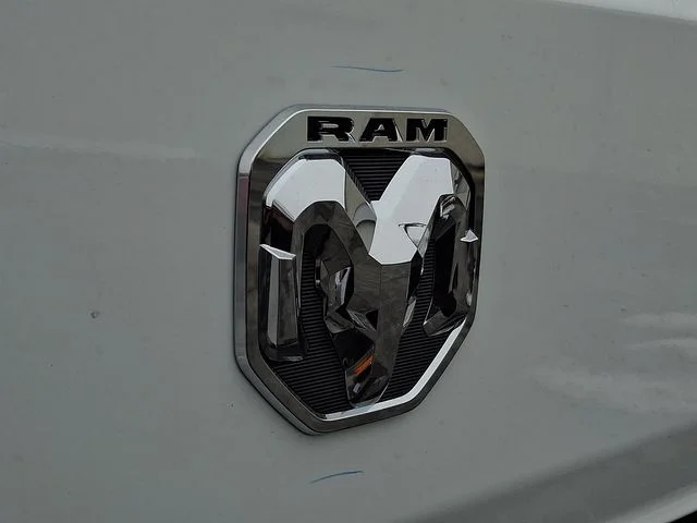 New 2026 Bright White Clear-Coat Exterior Paint RAM Low Roof image 21