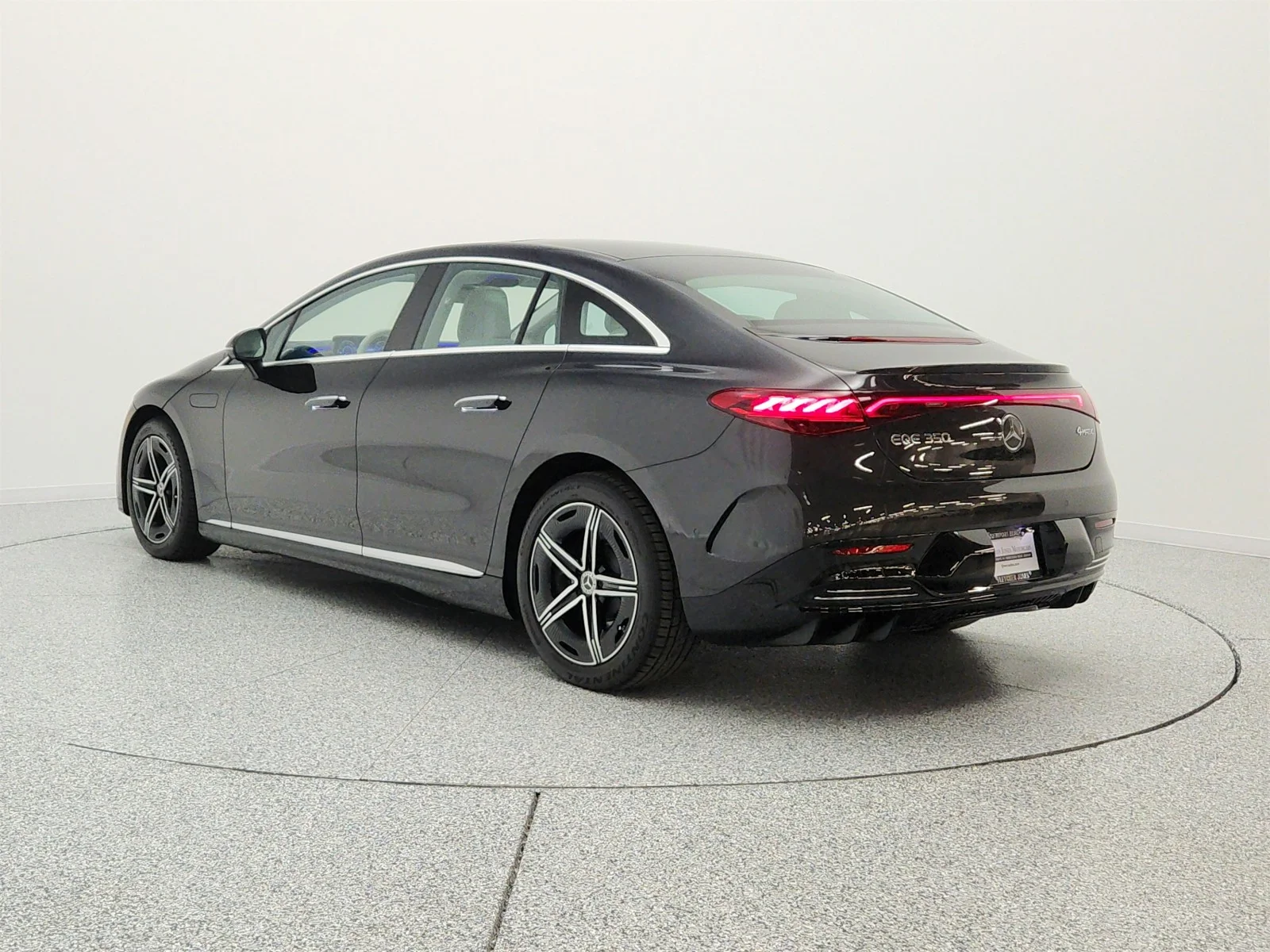Used 2023 Graphite Grey Metallic Mercedes-Benz EQE 350 4MATIC®+ Sedan image 7