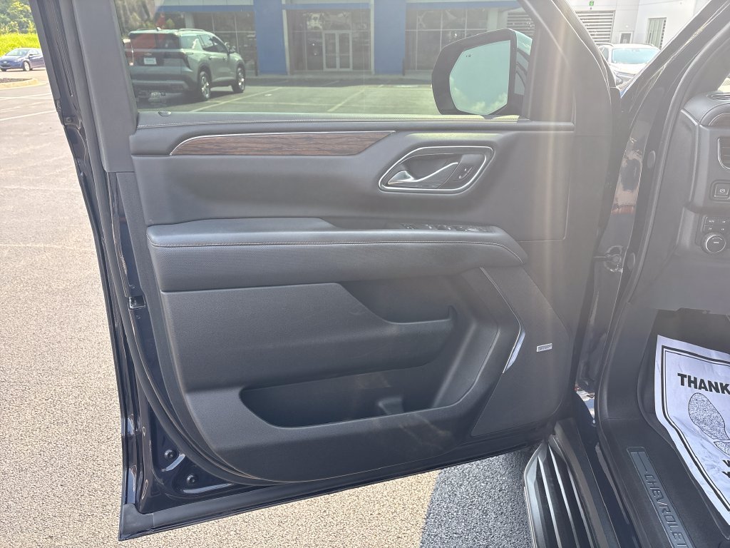 Used 2023 Blue Chevrolet Premier image 11