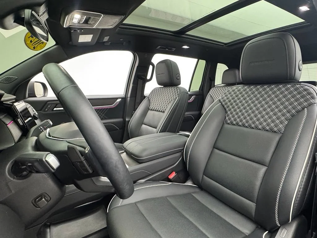 Used 2024 Ebony Twilight Metallic GMC Denali image 21