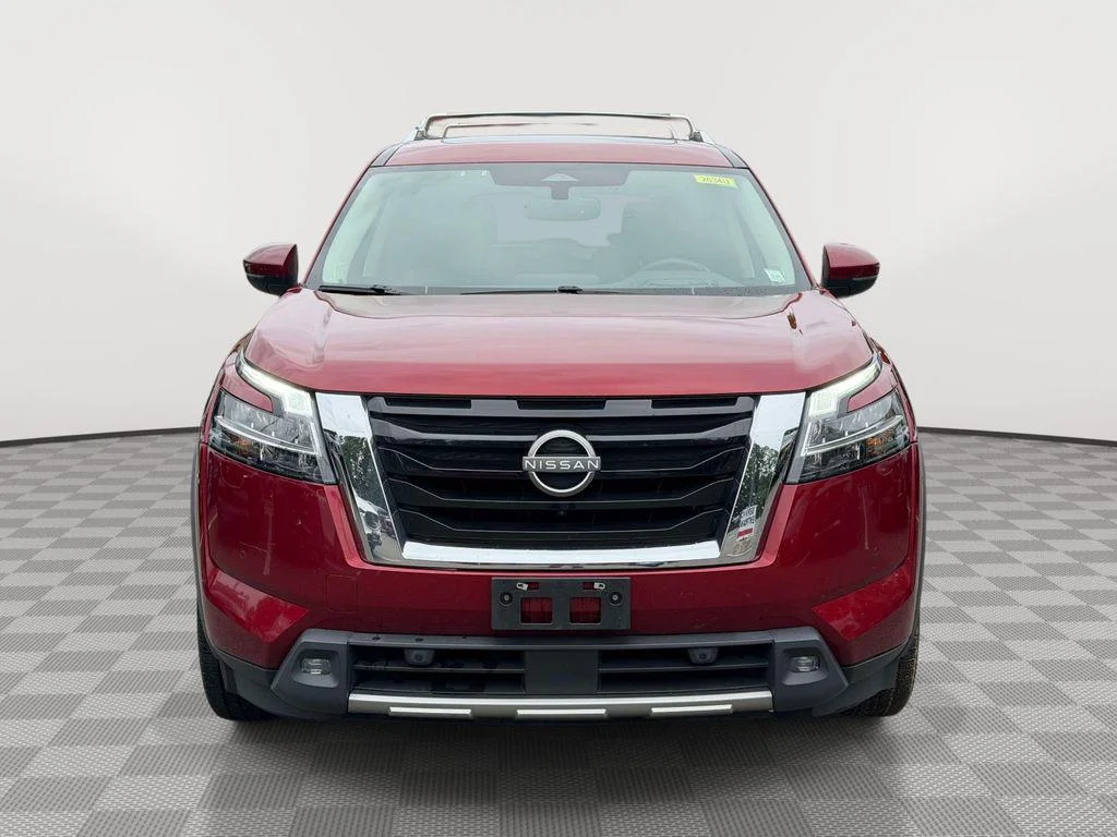 Used 2022 Scarlet Ember Tintcoat Nissan Platinum 4WD image 8