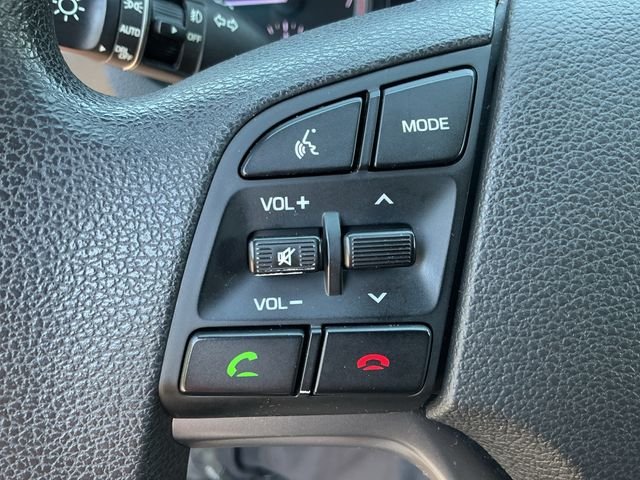 Used 2018 Red Hyundai SEL image 19