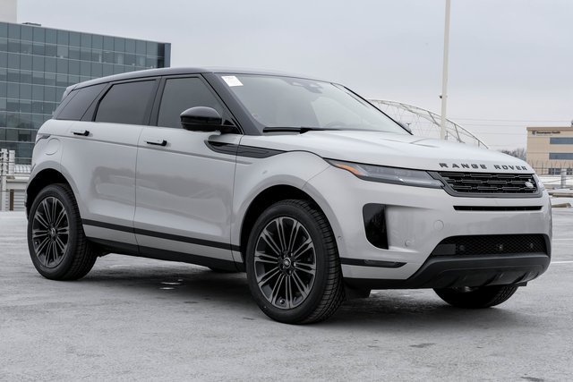 Used 2026 Seoul Pearl Silver Metallic Land Rover S image 4