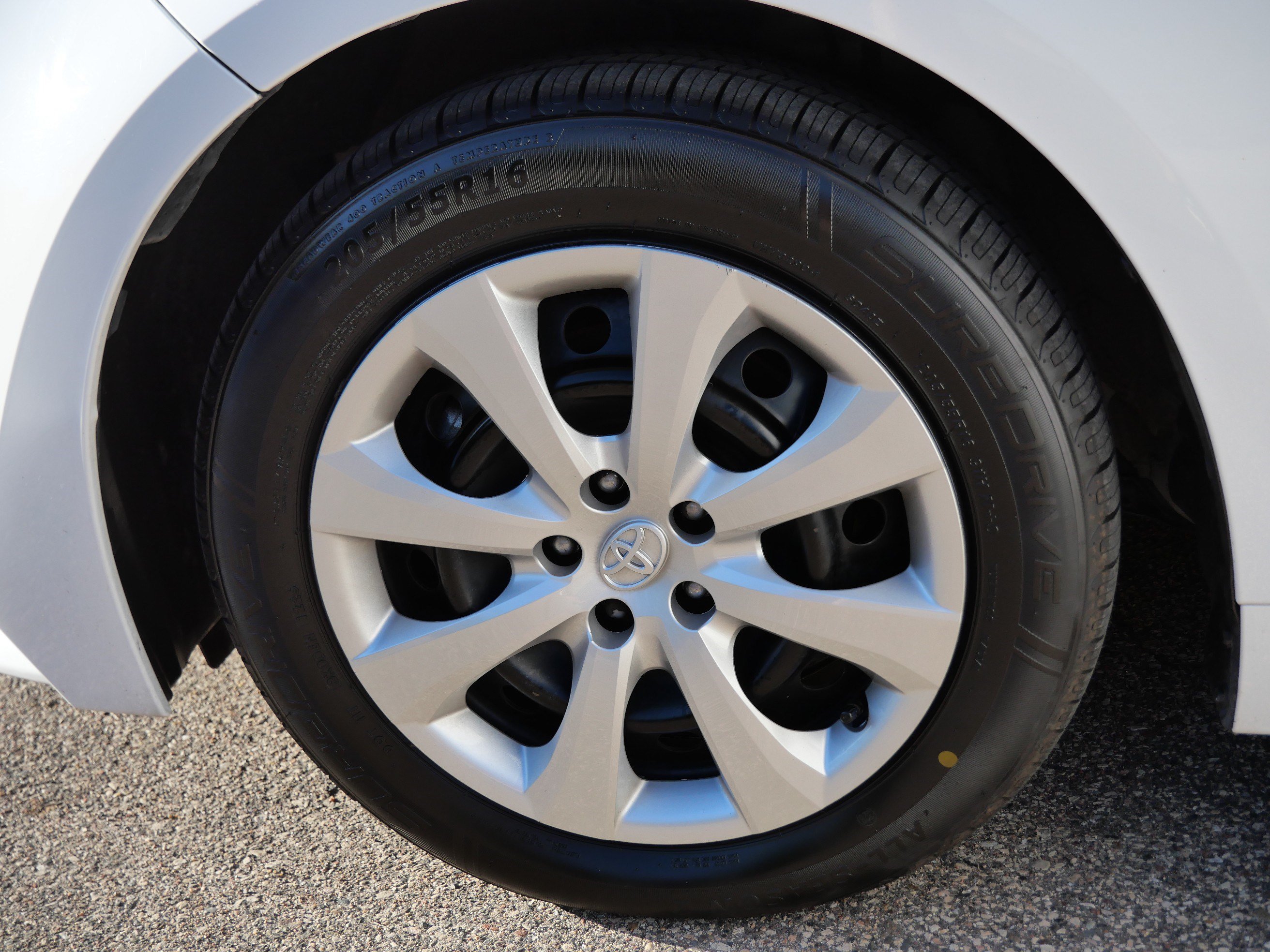 Certified Used 2024 Ice Cap Toyota LE image 16