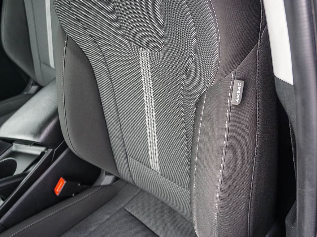 Used 2023 Blue Hyundai SE image 20