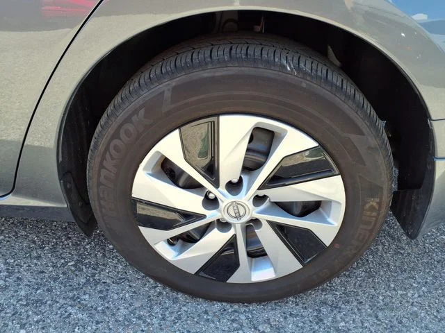 Used 2025 Gray Nissan 2.5 S image 18