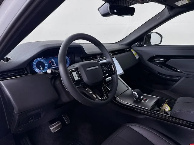 New 2026 Fuji White Land Rover  image 9