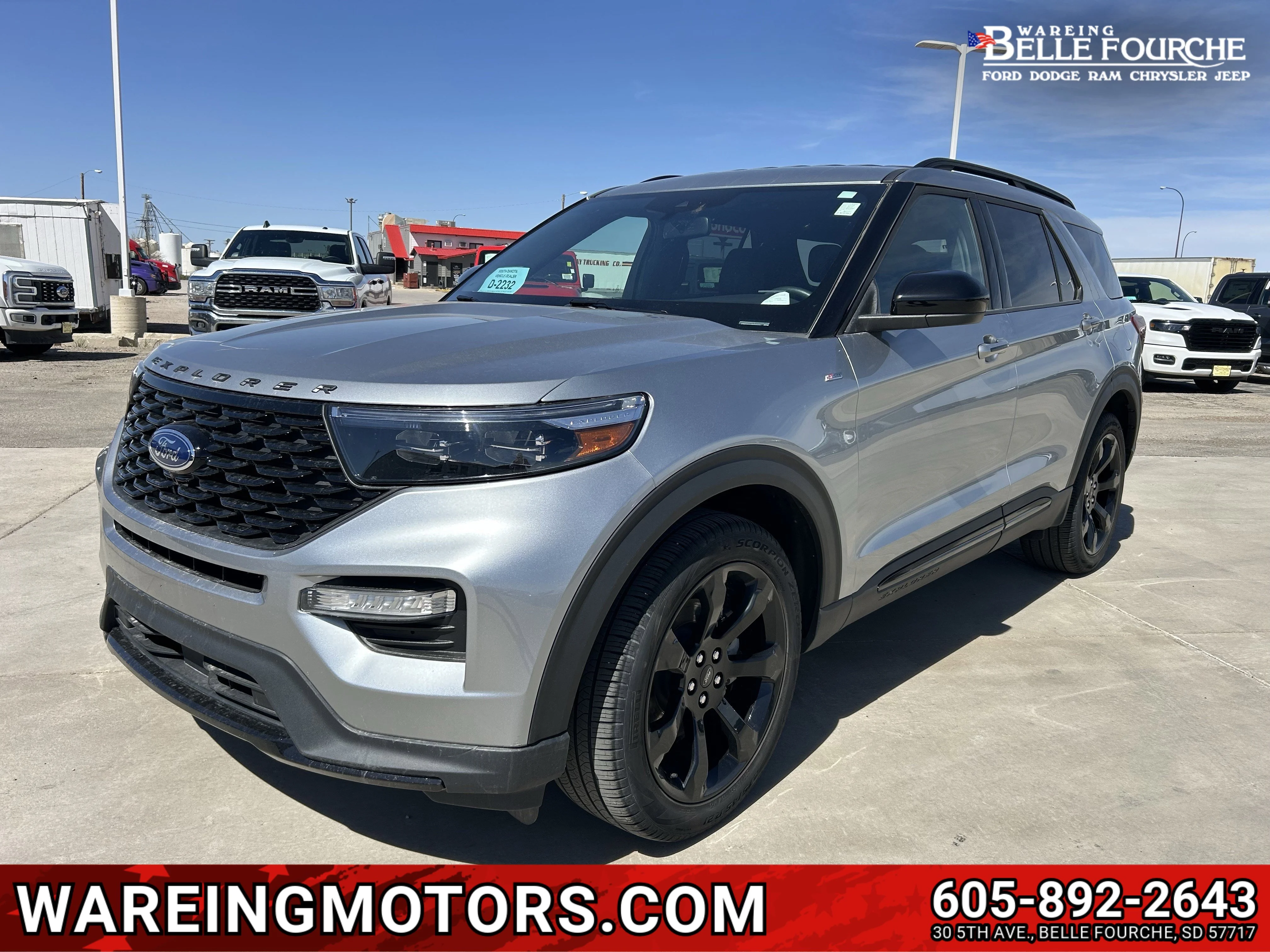 2023 Ford Explorer ST-LINE 4WD's photo
