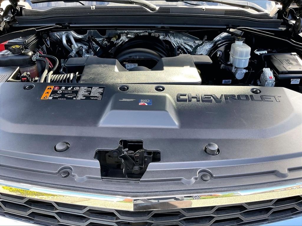 Used 2017 Black Chevrolet LT image 31