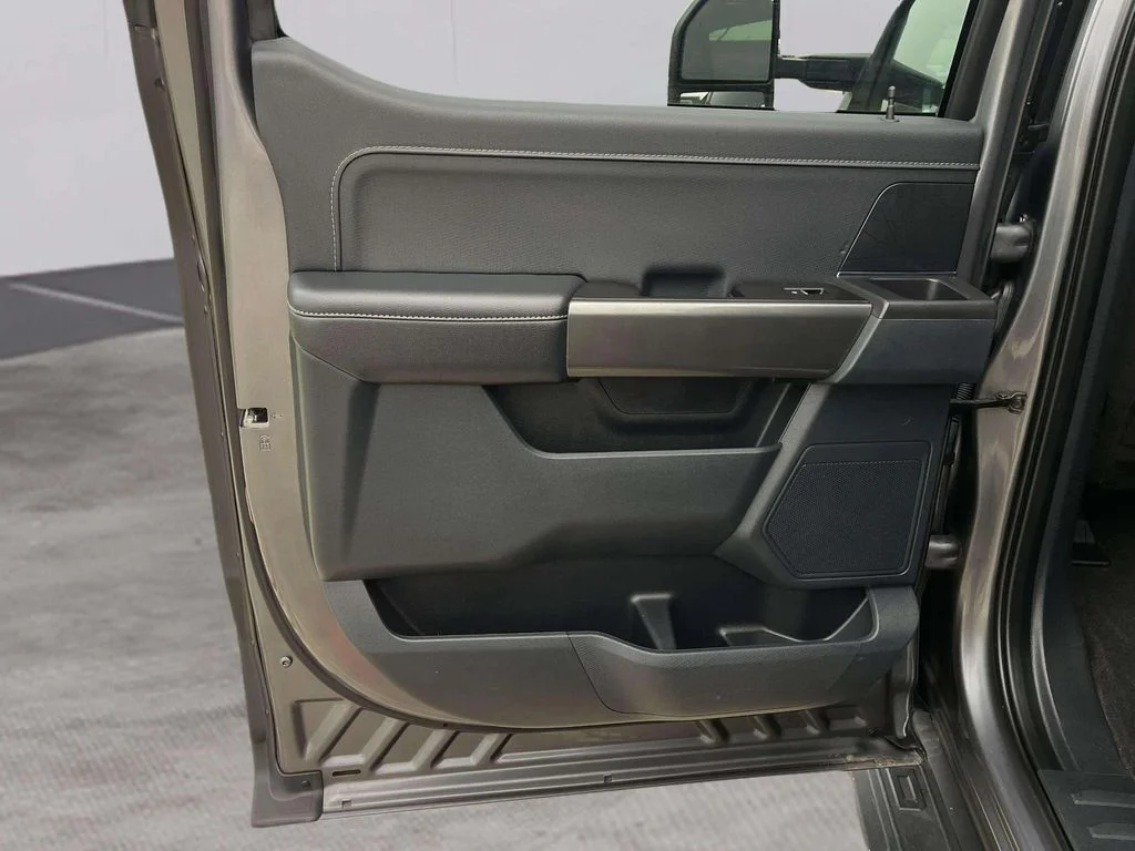Used 2023 Carbonized Gray Metallic Ford XLT image 25