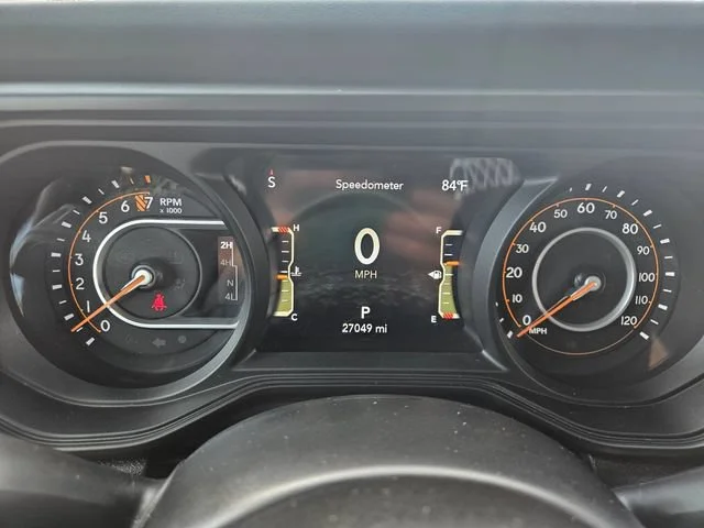 Used 2025 Green Jeep Rubicon image 15
