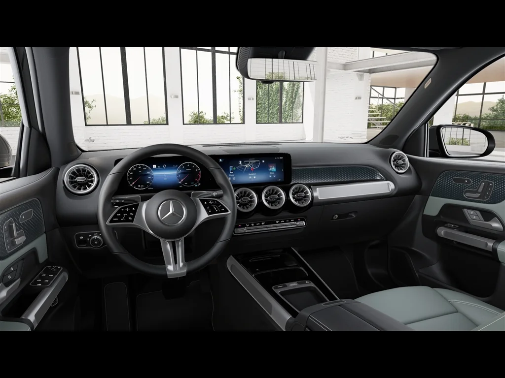 New 2026 Mountain Grey Metallic Mercedes-Benz GLB 250 4MATIC® image 38