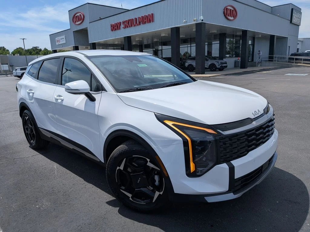 New 2026 White Pearl Kia EX image 28