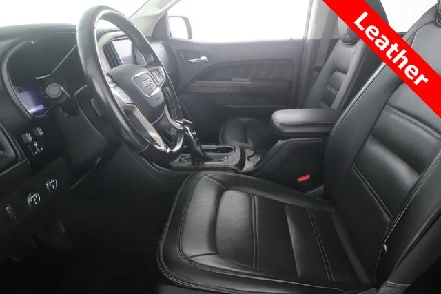 Used 2022 Black GMC Denali image 16