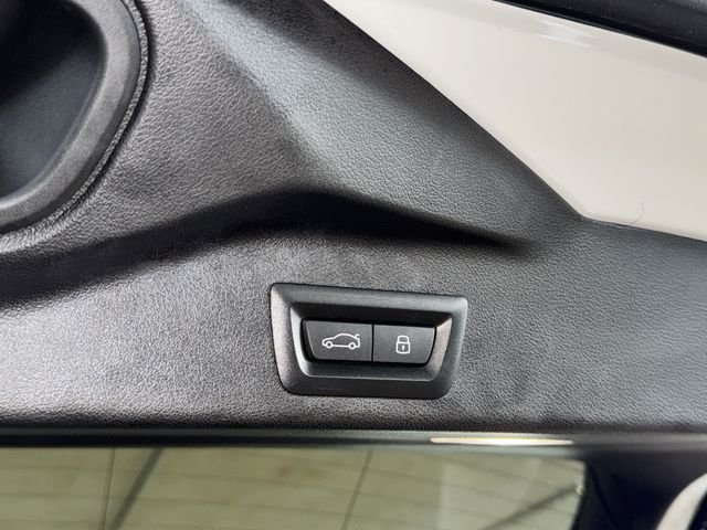 Certified Used 2024 Not Available BMW sDrive40i image 14