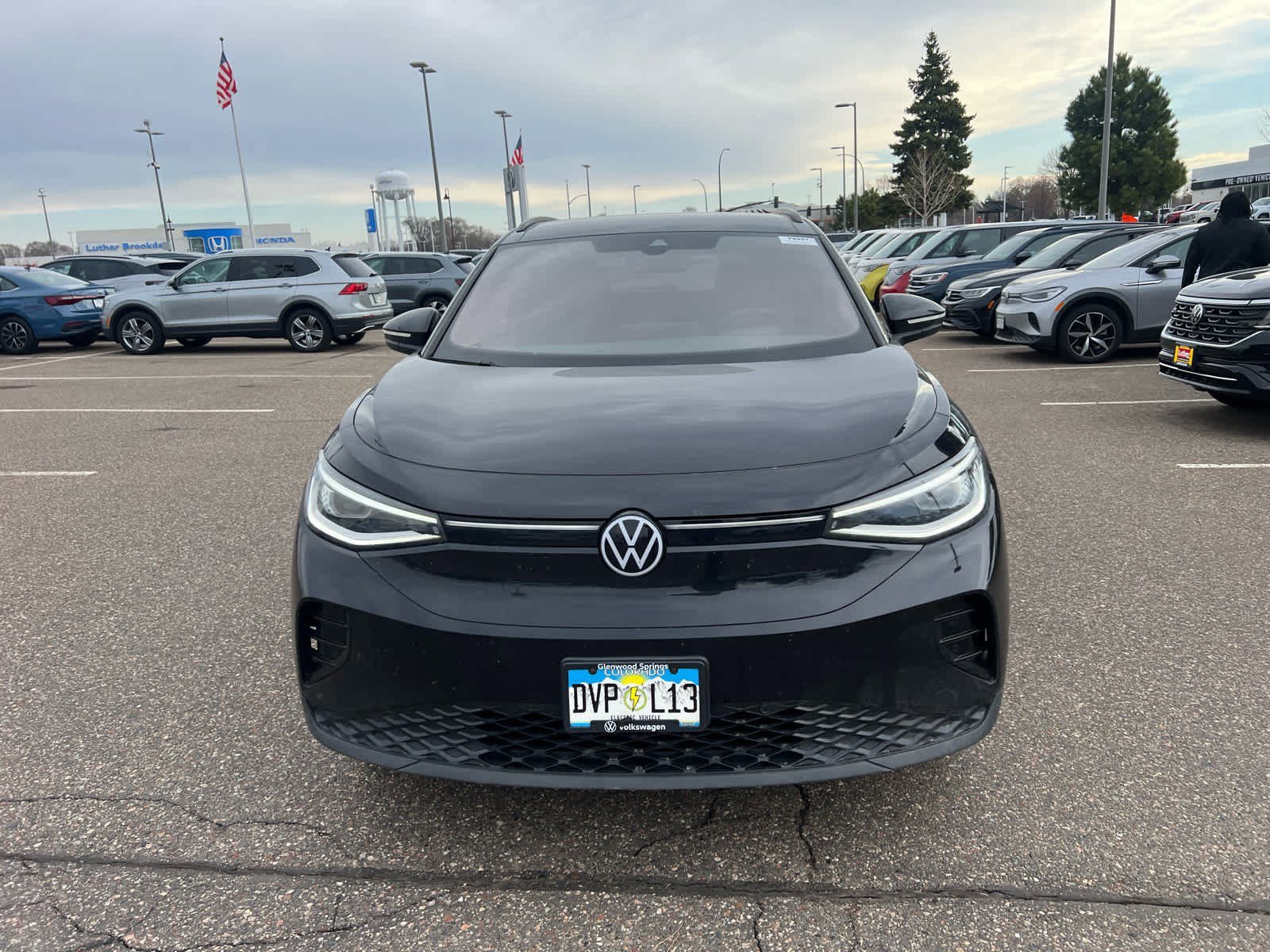 Used 2023 Volkswagen ID.4 PRO S with VIN 1V2GNPE89PC009133 for sale in Minneapolis, MN