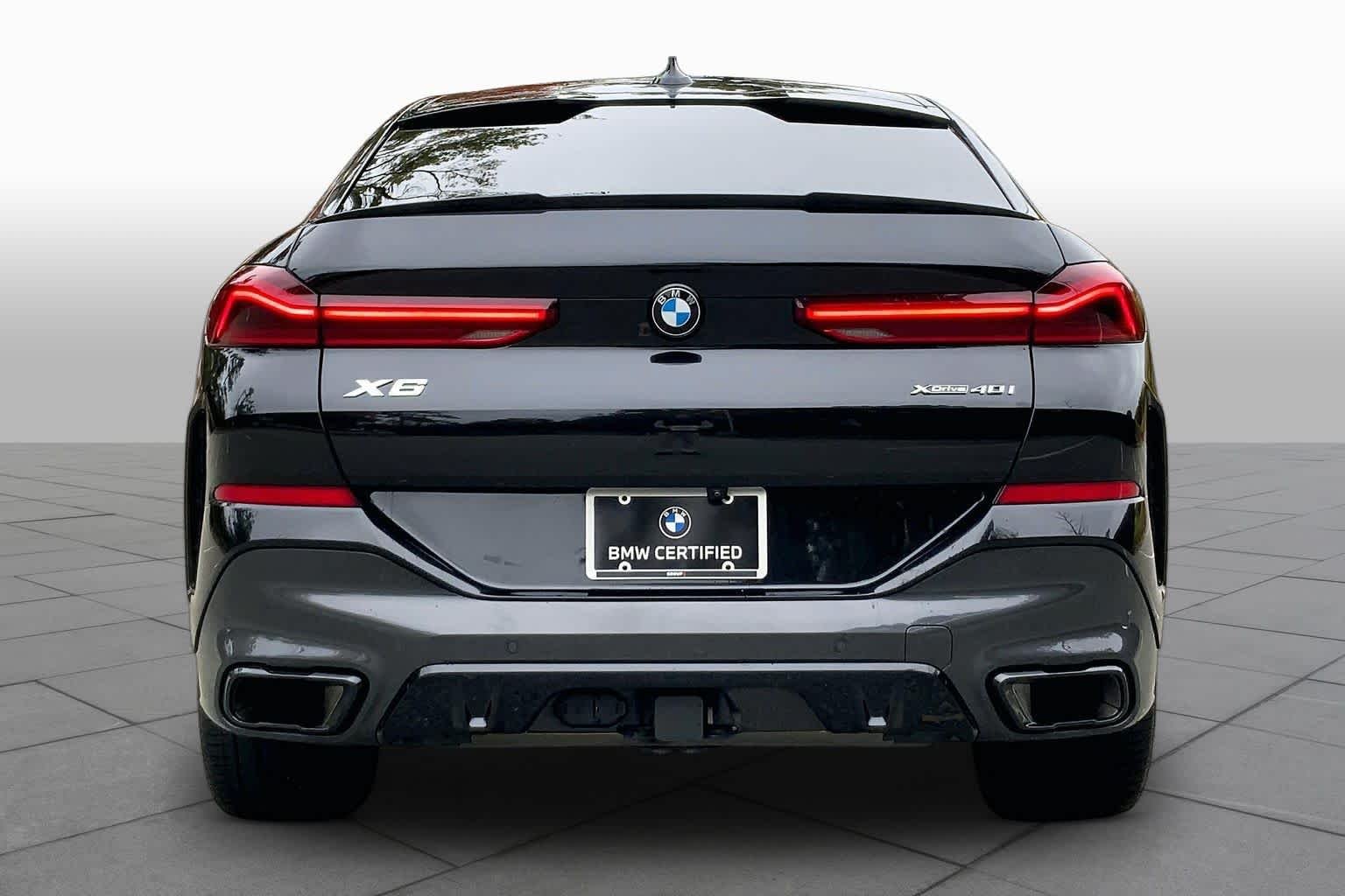 Used 2023 Black Sapphire Metallic BMW xDrive40i image 4