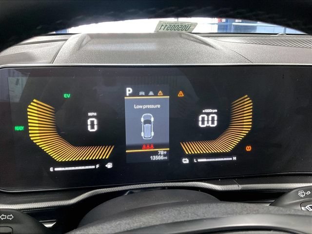 Used 2026 Black Kia LX image 24