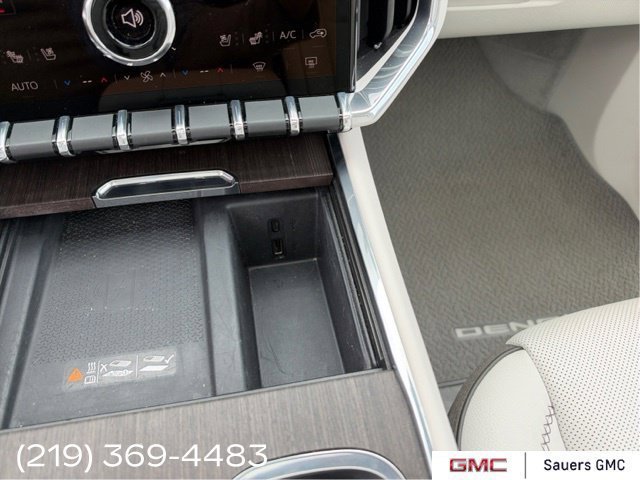 2024 GMC Acadia Denali - Photo 14