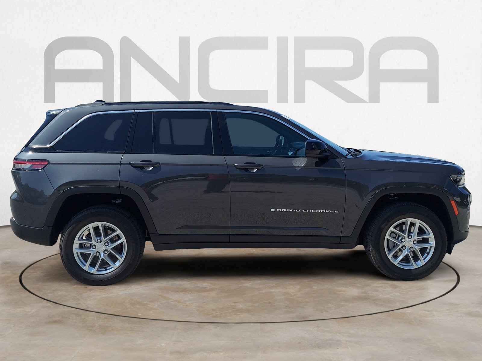 New 2026 Baltic Gray Metallic Clearcoat Jeep Laredo image 11