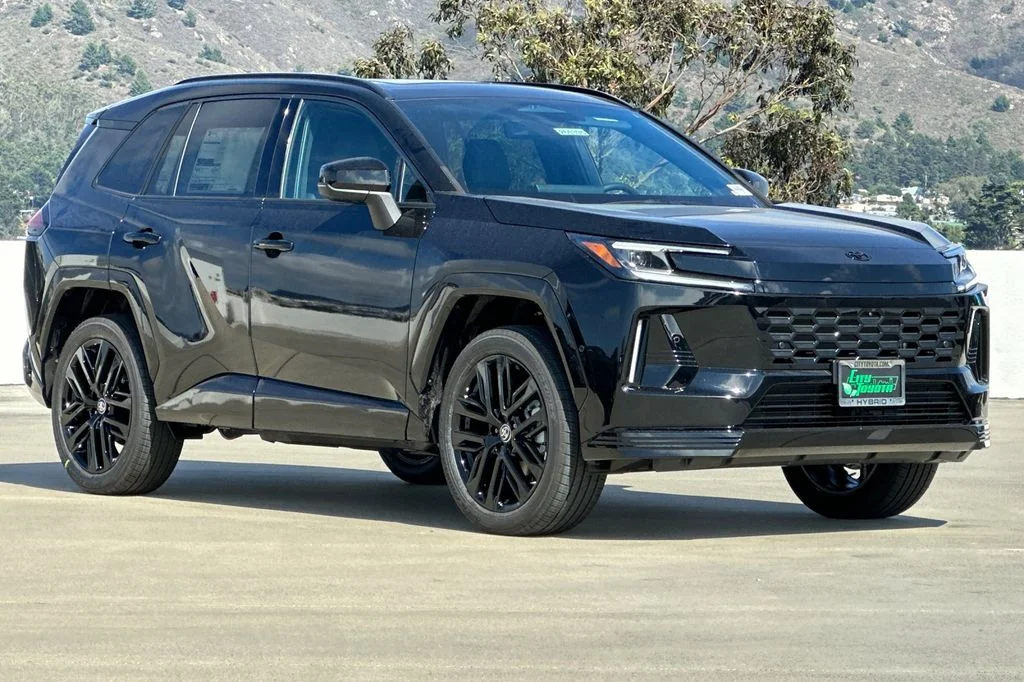New 2026 Midnight Black Metallic Toyota  XSE image 2