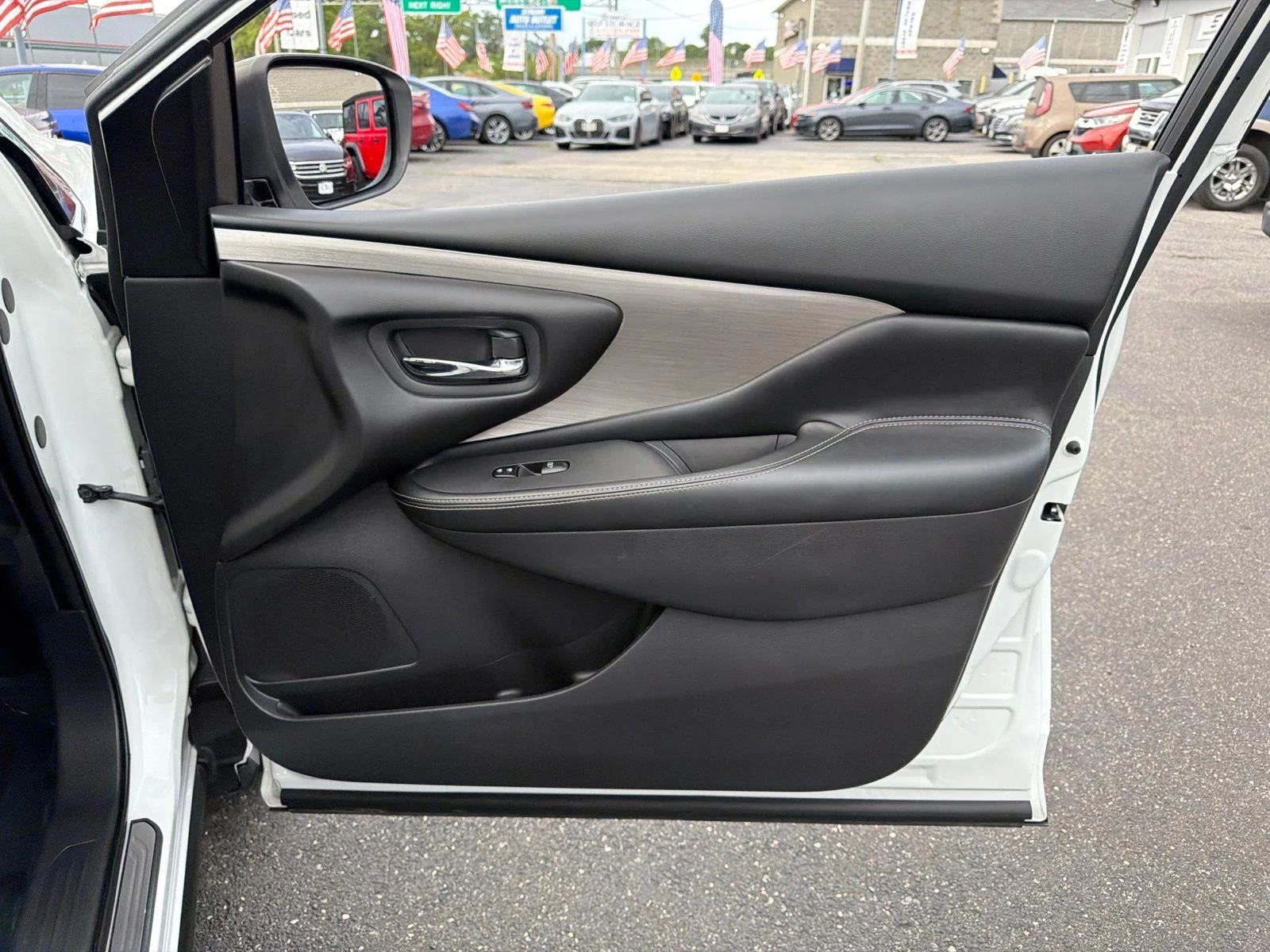 2017 Nissan Murano S - Photo 14