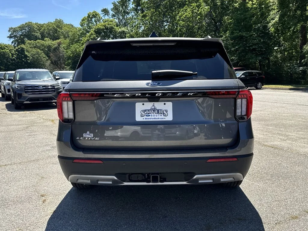 New 2026 Gray Ford Active image 6