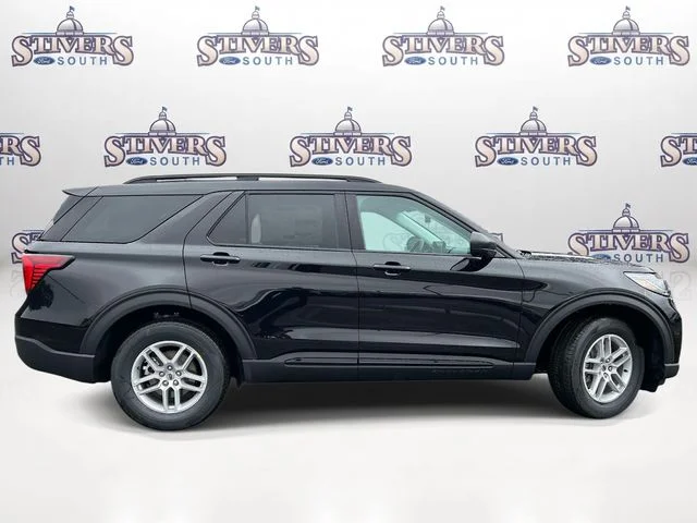 New 2026 Black Ford Active image 2
